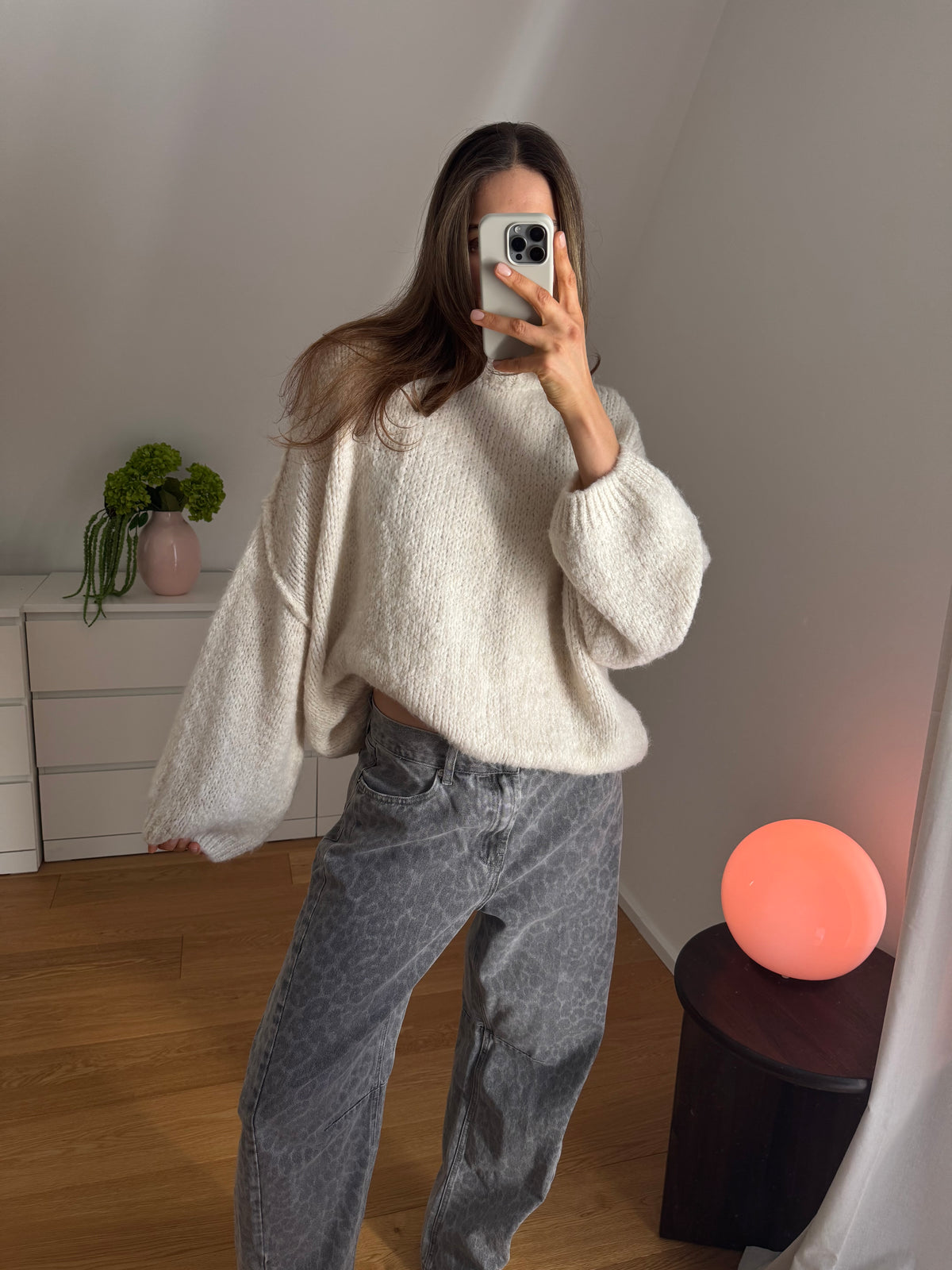 LEO JEANS