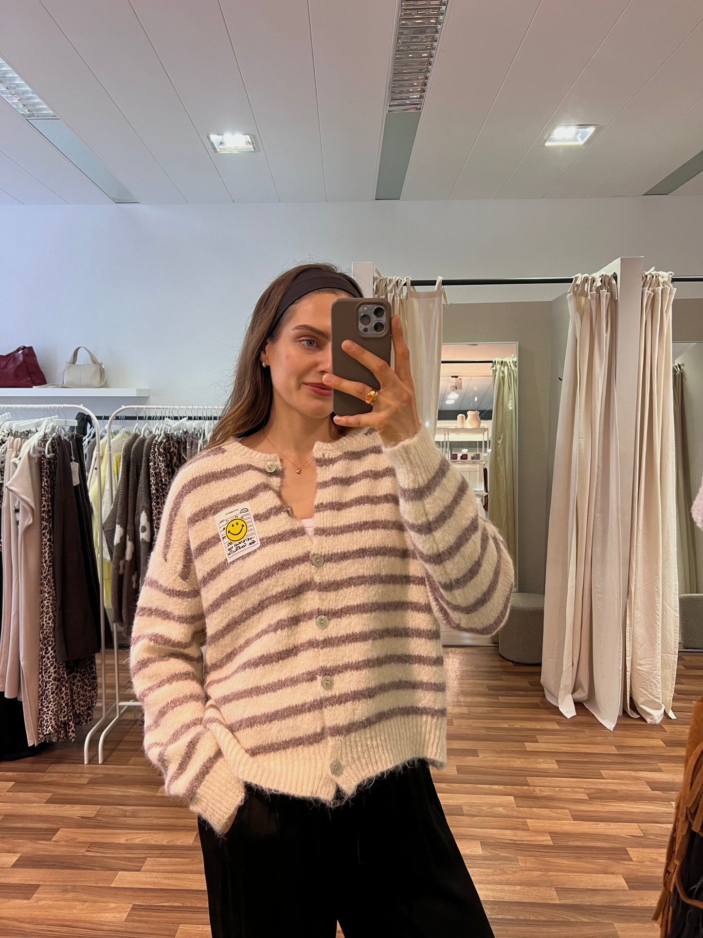 CARDIGAN