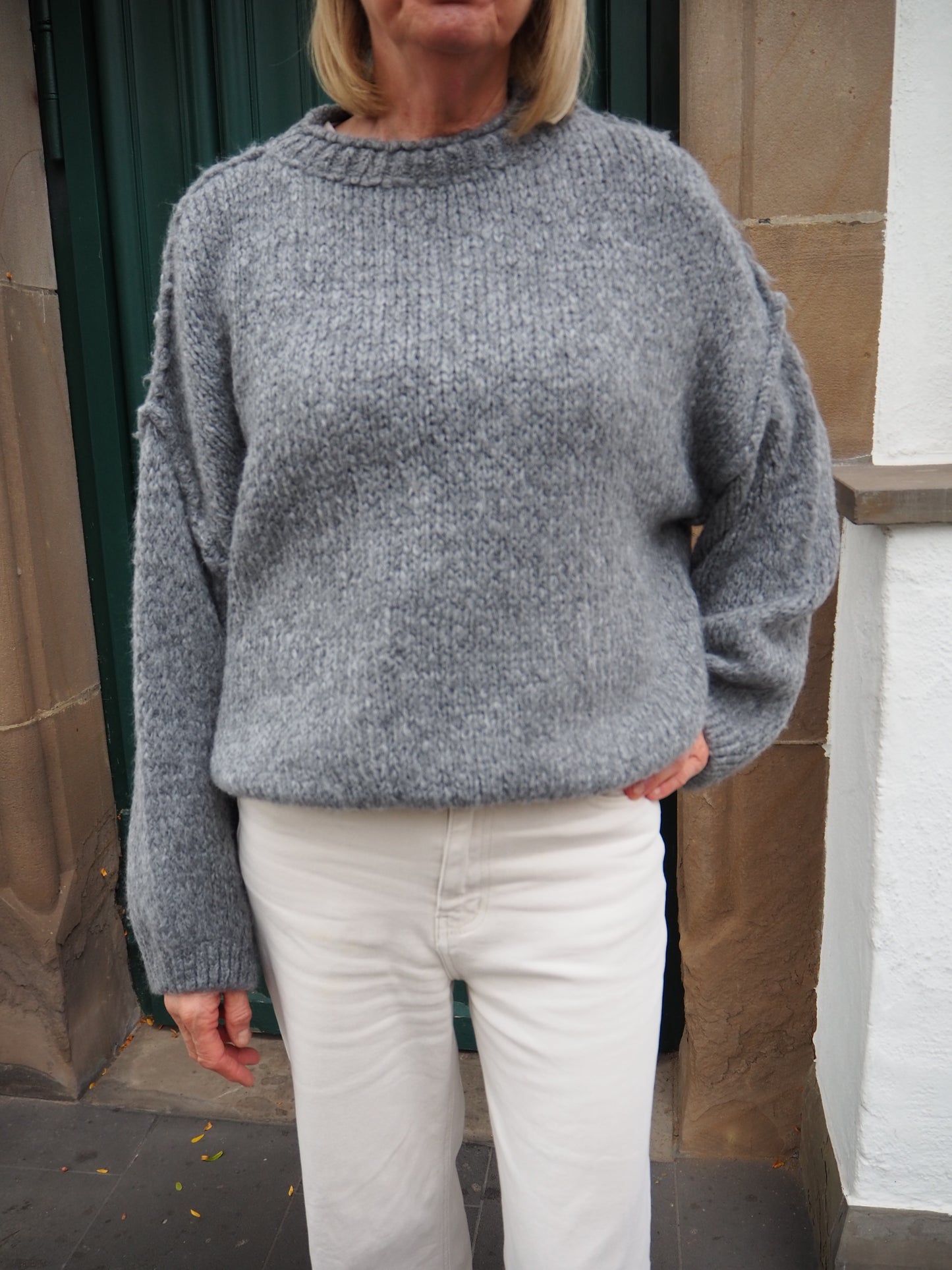 PULLOVER