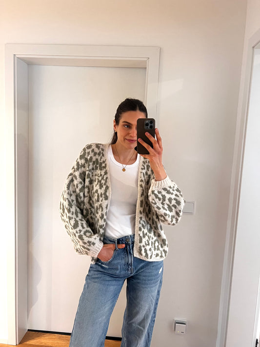 CARDIGAN