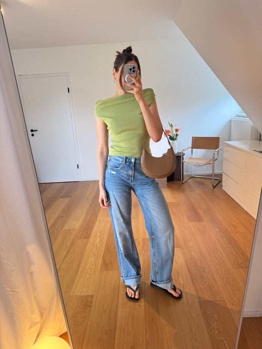 OFF SHOULDER OBERTEIL