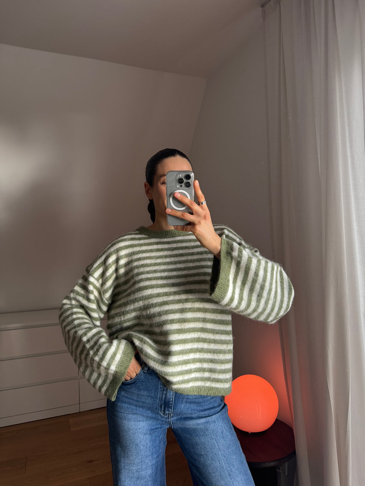 PULLOVER