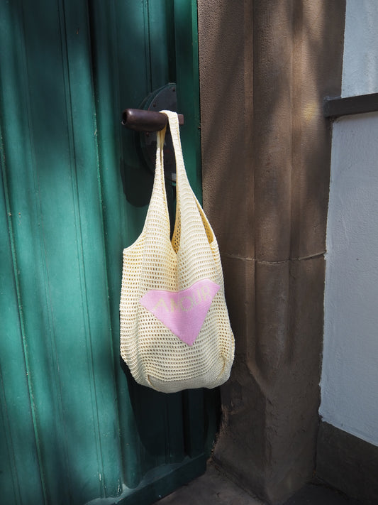 TASCHE