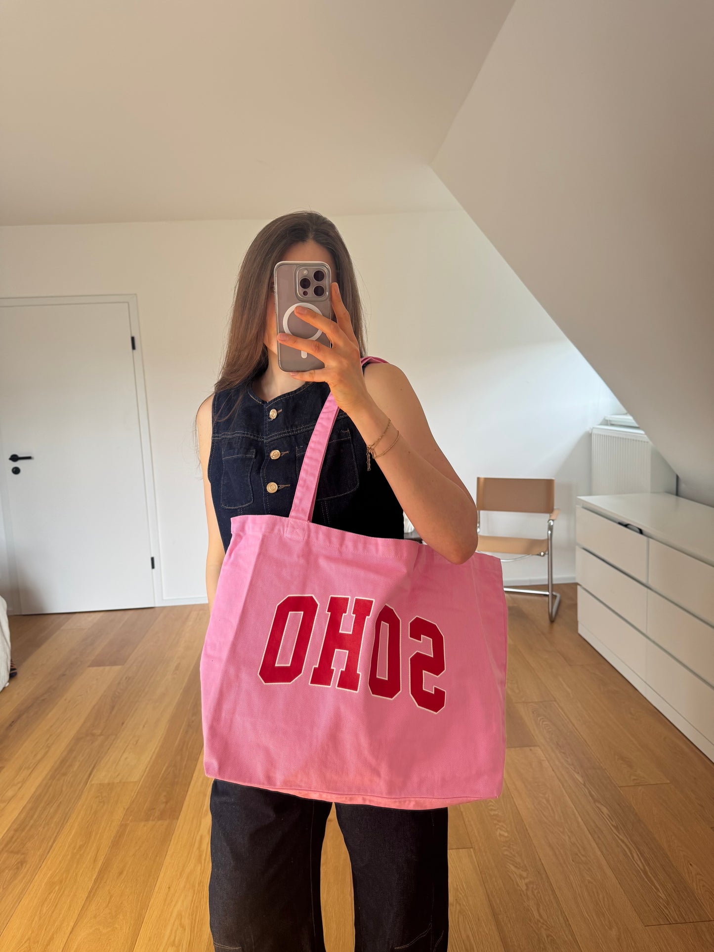 SHOPPER