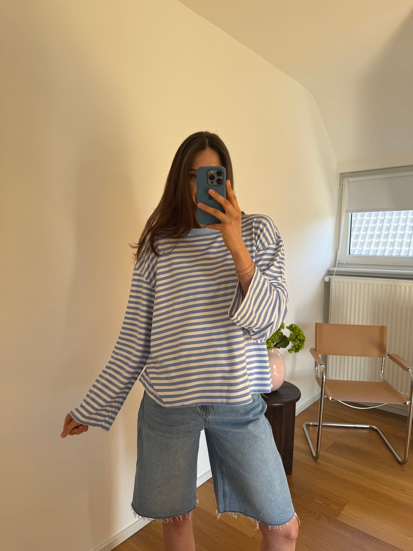 LONGSLEEVE