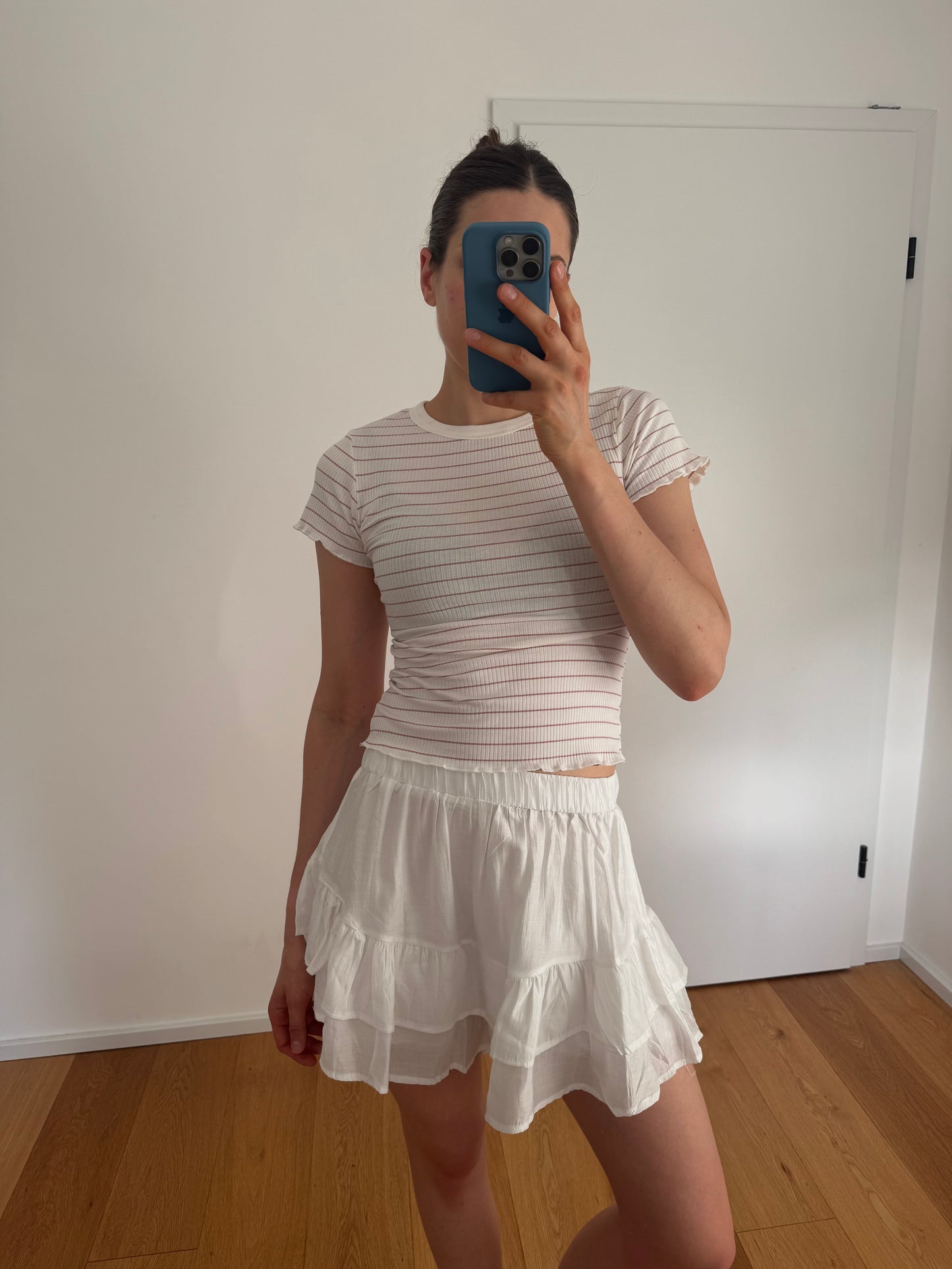 SKORT WEIẞ