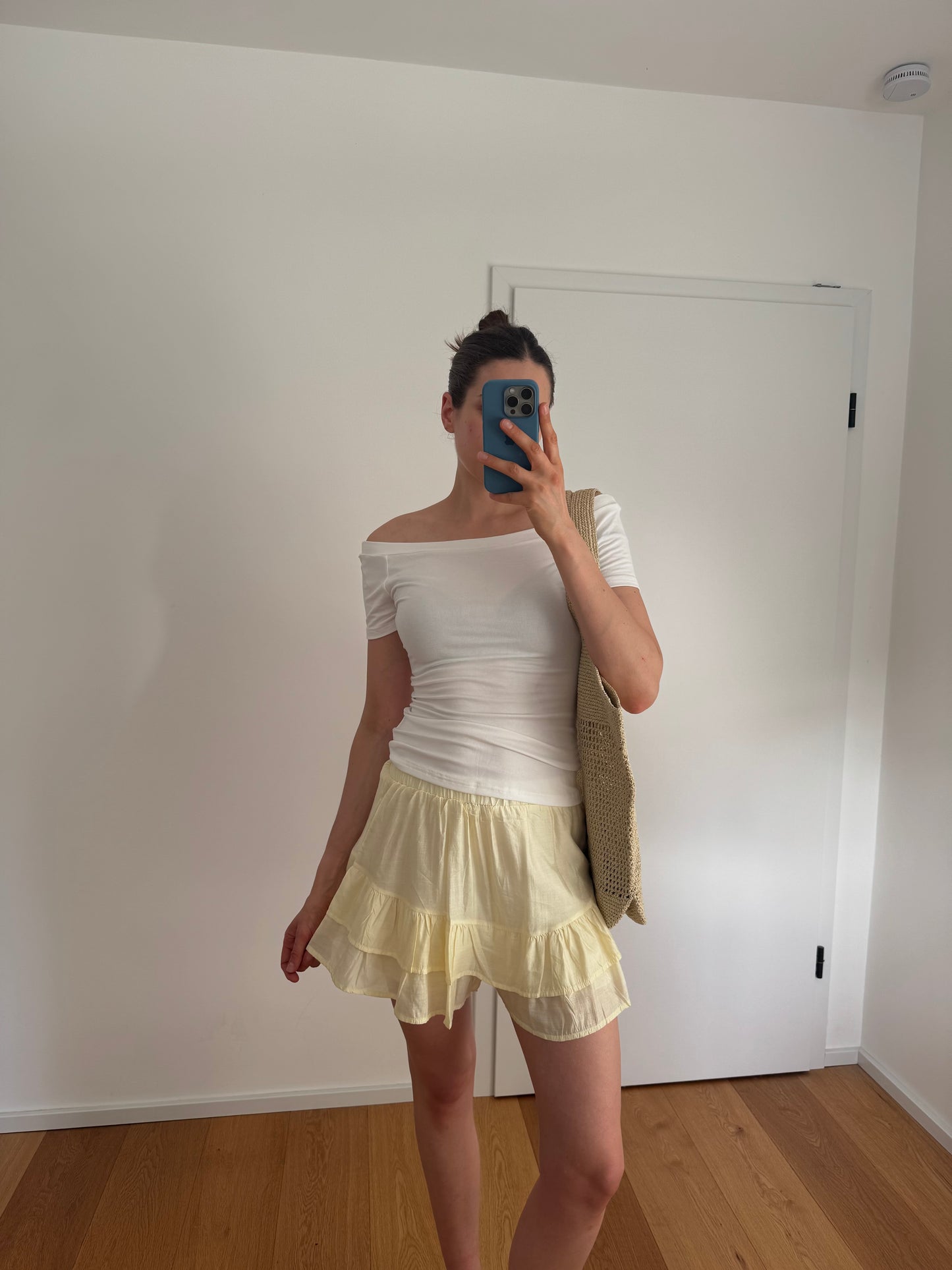SKORT GELB