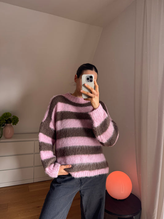 PULLOVER
