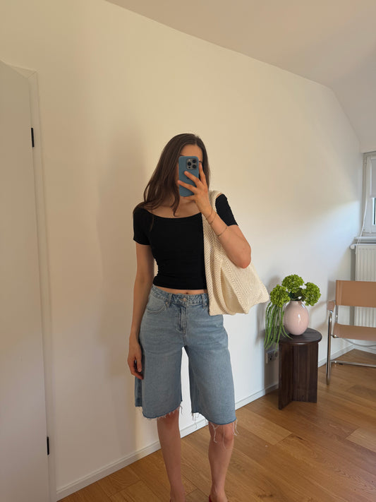 BERMUDA SHORTS