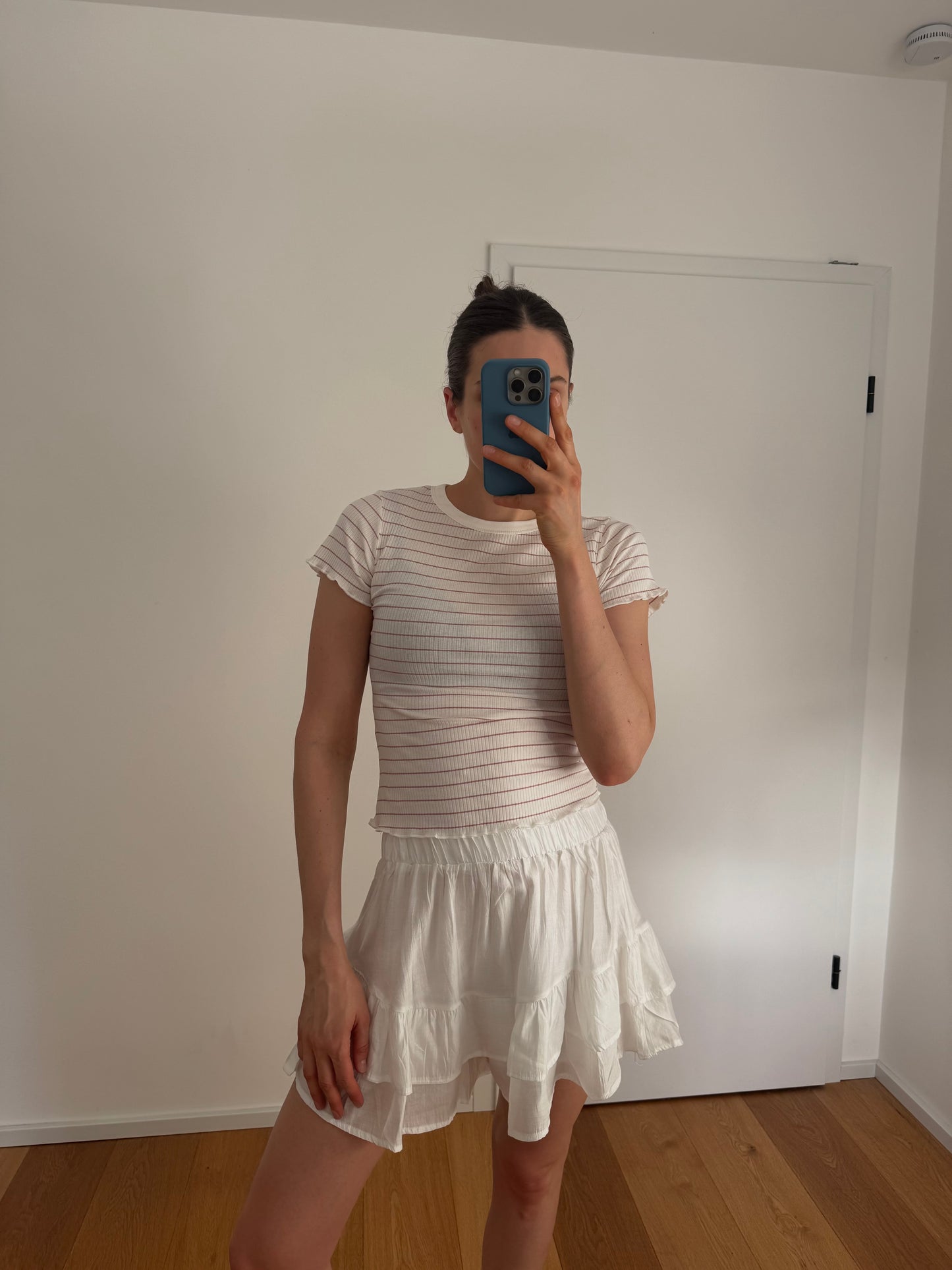 SKORT WEIẞ